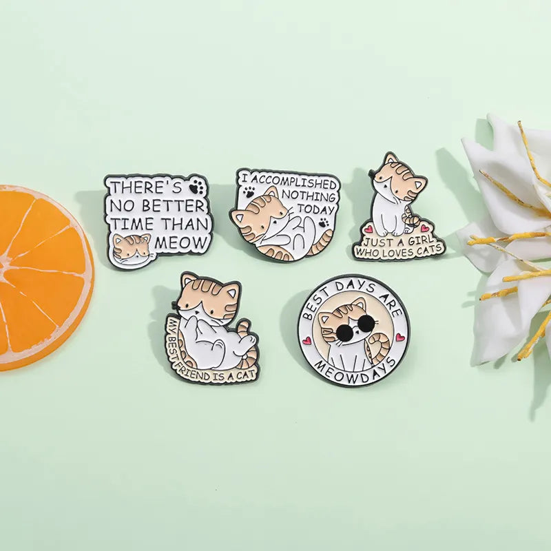 Pin's Chaton (4 modèles différents)