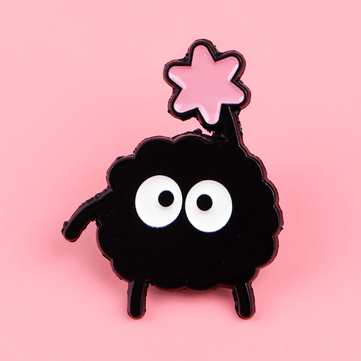 Pin's Susuwatari Ghibli #08 (3 modèles différents)