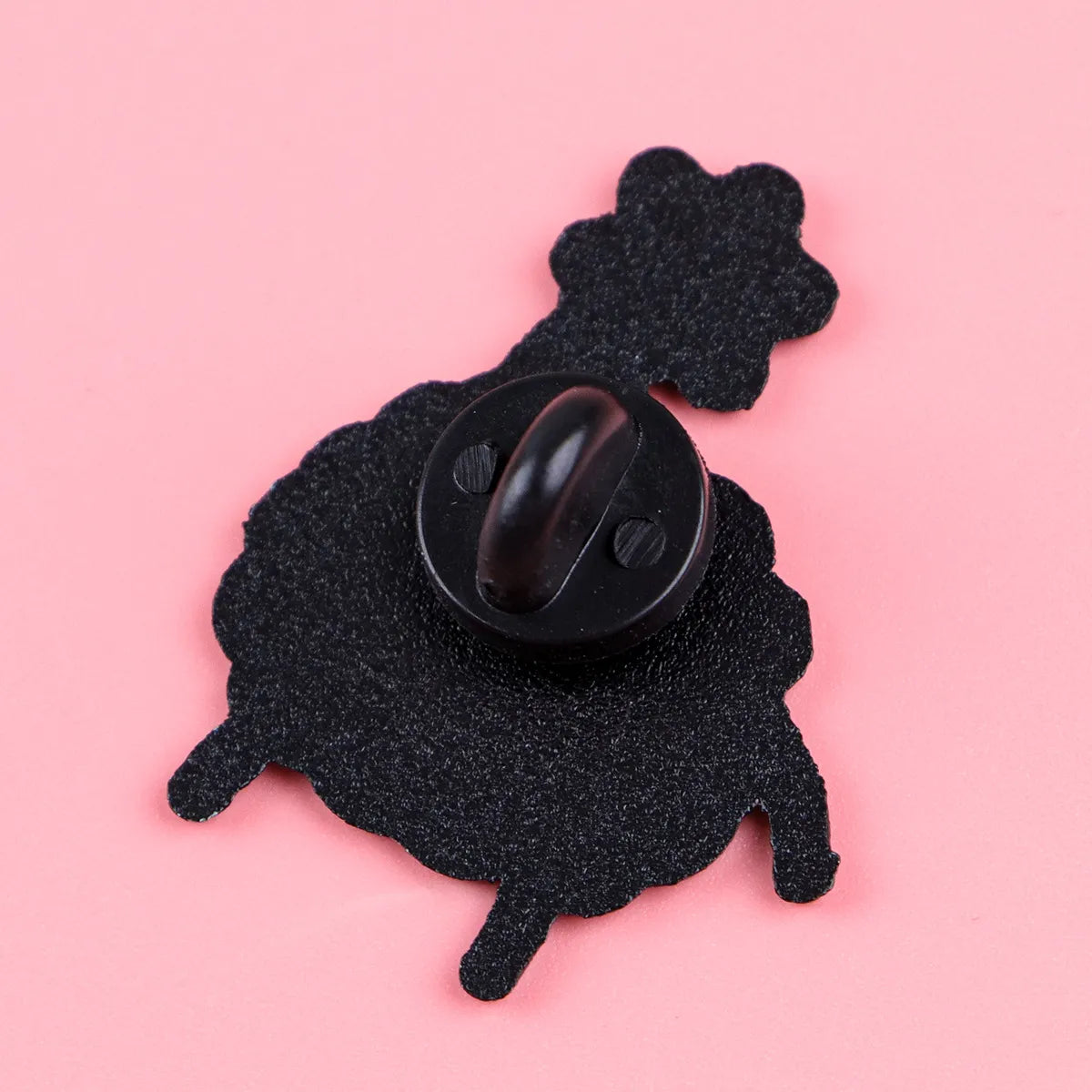 Pin's Susuwatari Ghibli #08 (3 modèles différents)