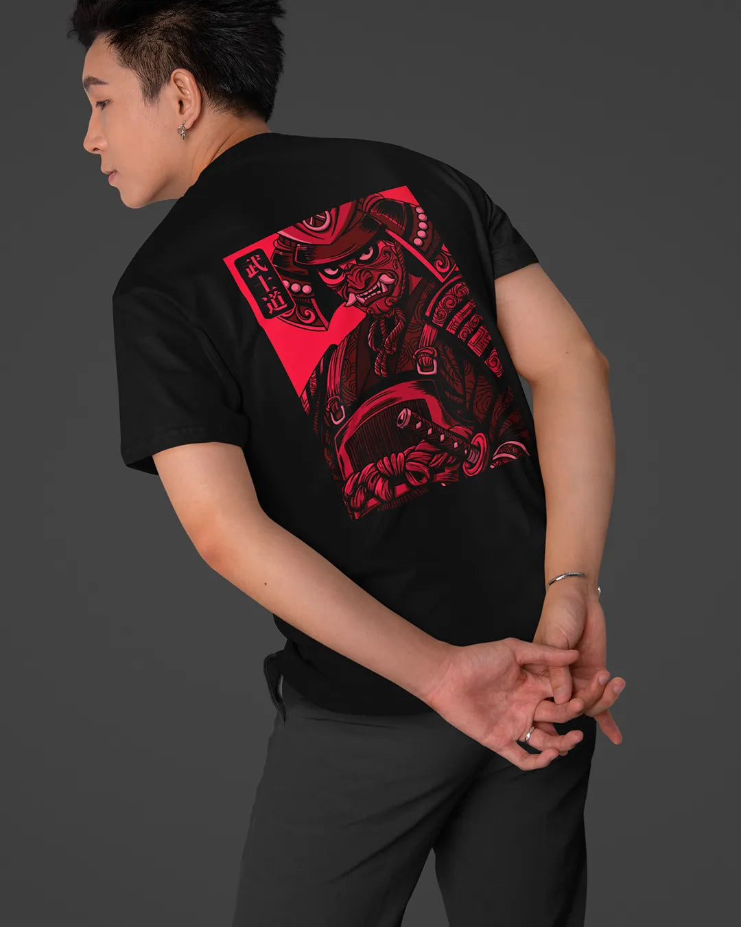 Samourai / T-shirt manga unisexe en précommande